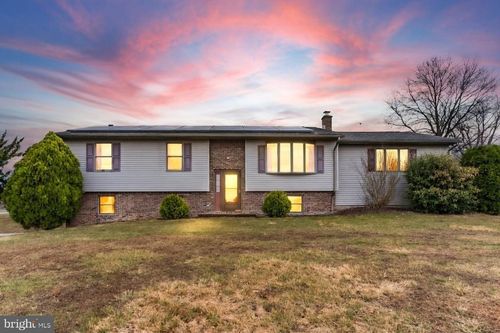 48 Red Hill Road, NEWPORT, PA, 17074 | Card Image