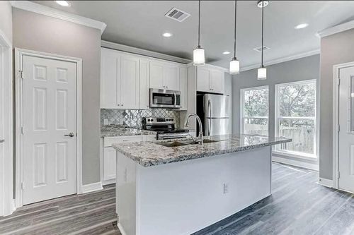 a-3128 Coal St, Houston, TX, 77026-3360 | Card Image