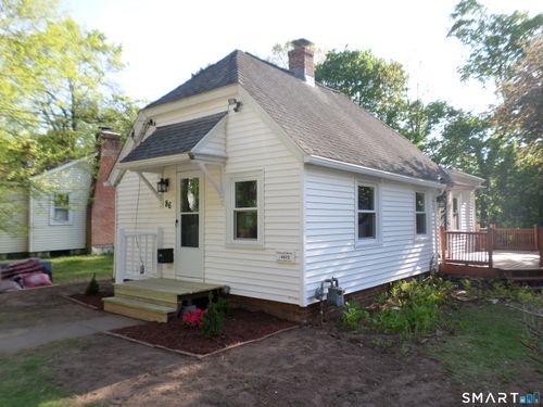 86 West St, Manchester, CT, 06040-5731 | Card Image