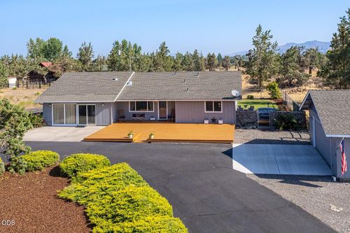 1923 Ne Upas Ave, Redmond, OR, 97756-8560 | Card Image