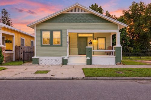 2204 N 10th St, TAMPA, FL, 33605-3564 | Card Image