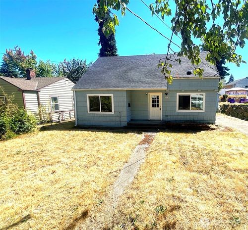 12034 68th Ave S, Seattle, WA, 98178-3612 | Card Image