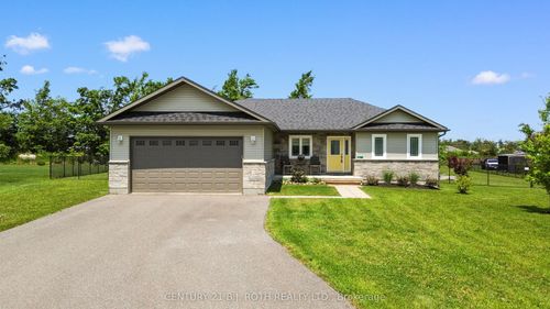 35 Grace Cres, Oro-Medonte, ON, L3V8N6 | Card Image