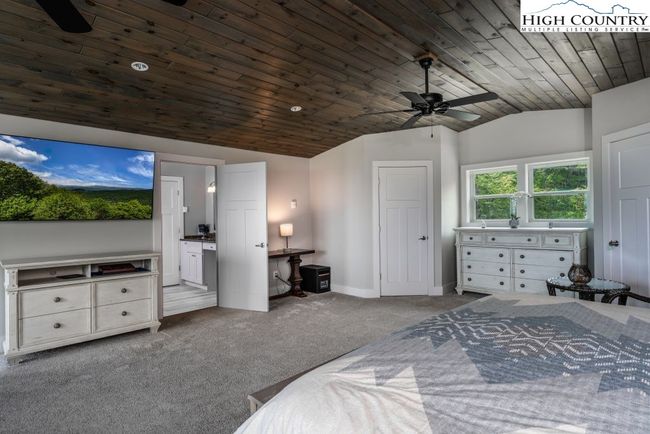 103 Mockingbird Ln, House other with 4 bedrooms, 3 bathrooms and null parking in Beech Mountain NC | Image 14