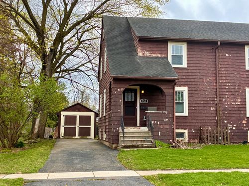 254 Edward St, Sycamore, IL, 60178-2155 | Card Image