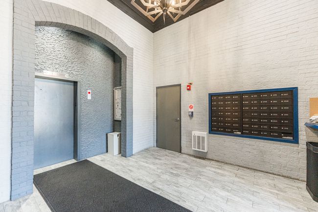 APT-511 - 375 Plum Creek Dr, Condo with 1 bedrooms, 1 bathrooms and 2 parking in Wheeling IL | Image 5