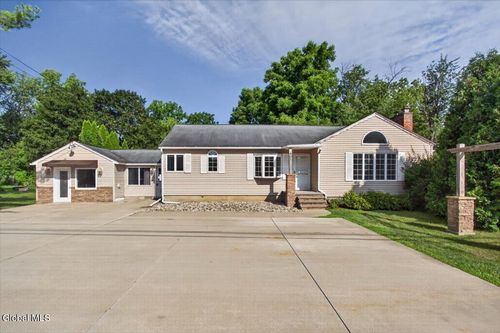401 Hudson Avenue, Stillwater, NY, 12118 | Card Image