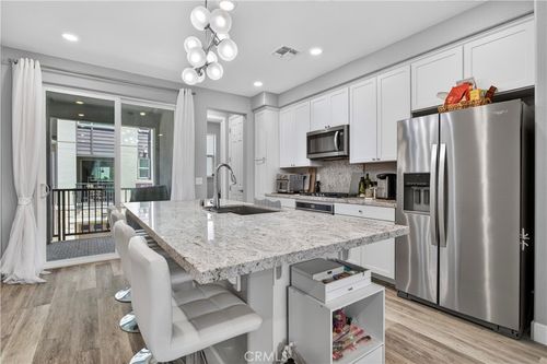 469 Desert Holly St, Milpitas, CA, 95035-3241 | Card Image