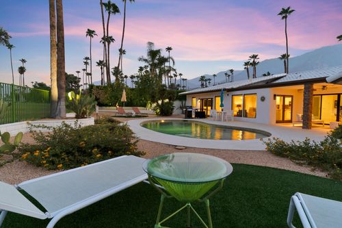 2598 S Camino Real, Palm Springs, CA, 92264-9492 | Card Image