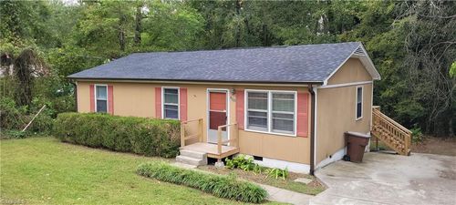 4325 Voss Ave, Greensboro, NC, 27405-2834 | Card Image