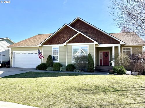 1105 G St, Baker City, OR, 97814-1958 | Card Image