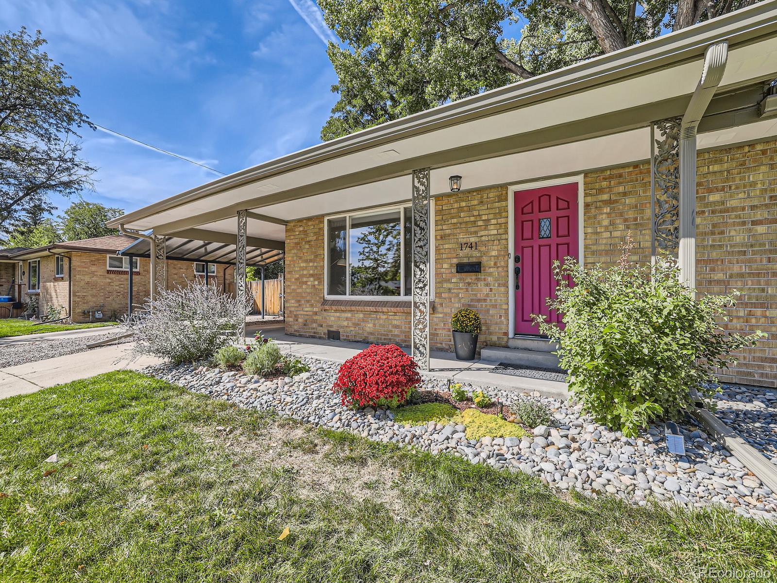 Moore St, Lakewood, CO 80215