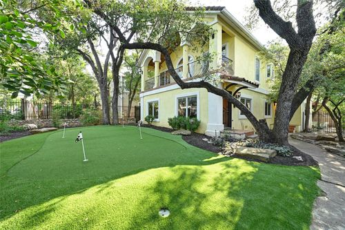 2829 San Gabriel St, Austin, TX, 78705-3530 | Card Image