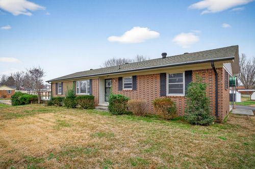 844 Oconnor St, Smithville, TN, 37166-2221 | Card Image