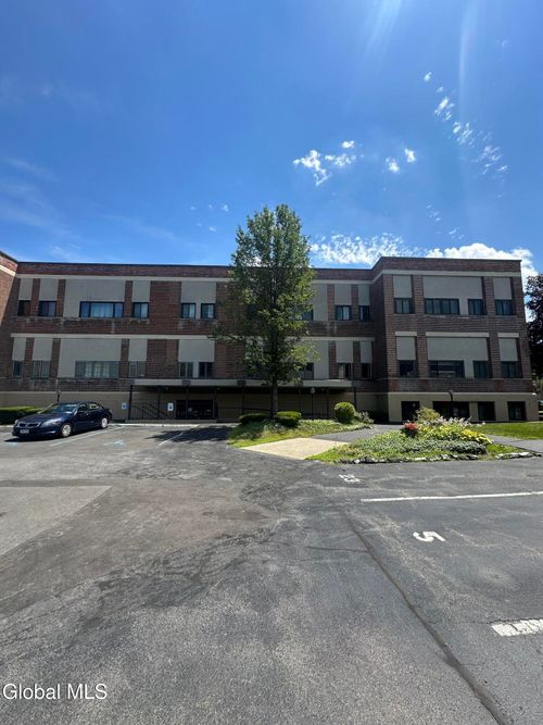 16-222 S Ten Broeck St, Scotia, NY, 12302-2220 | Card Image