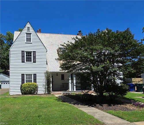 210 Palen Ave, Newport News, VA, 23601-4014 | Card Image