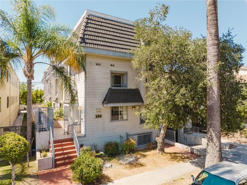 4-444 Myrtle St, Glendale, CA, 91203-2918 | Card Image