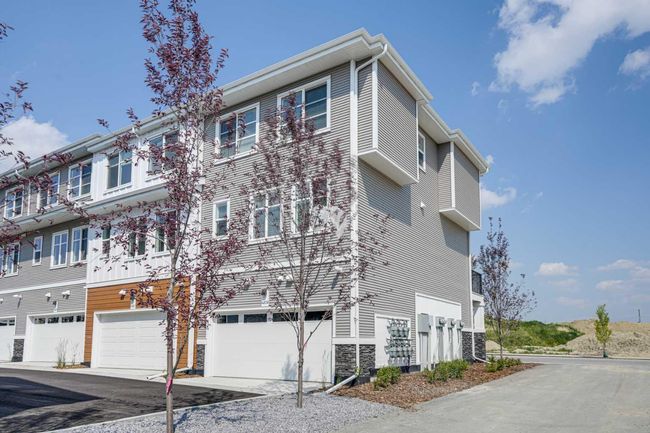 14209 1 St Nw, Home with 4 bedrooms, 2 bathrooms and 2 parking in Calgary AB | Image 24