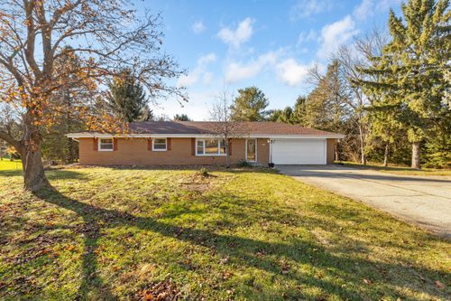 1341 Scenic Rd, Hubertus, WI, 53033-9601 | Card Image