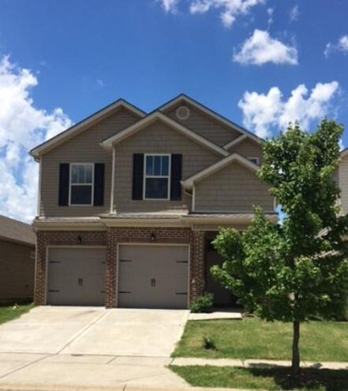 737 Pioneer Ln, Lexington, KY, 40505-4075 | Card Image