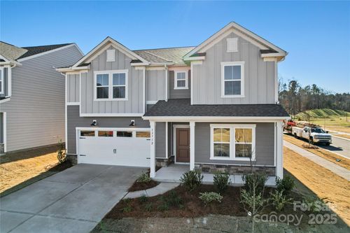 153-14113 New Crest Dr, Huntersville, NC, 28078-0675 | Card Image
