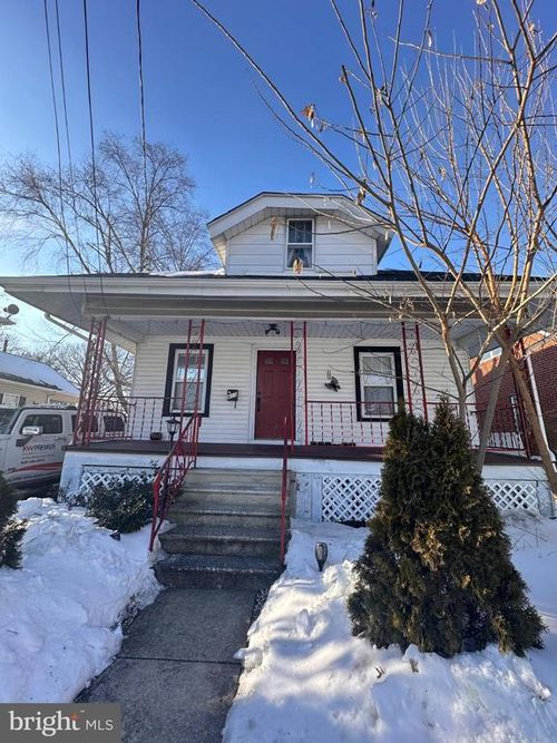 411 Rowan Ave, Trenton, NJ, 08610-5715 | Card Image