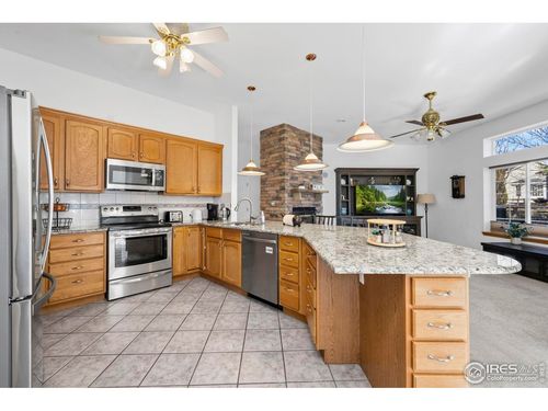 925 Falcon Ridge Ct, Eaton, CO, 80615-9006 | Card Image
