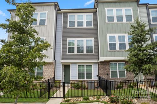 2025 Summey Ave, Charlotte, NC, 28205-7933 | Card Image