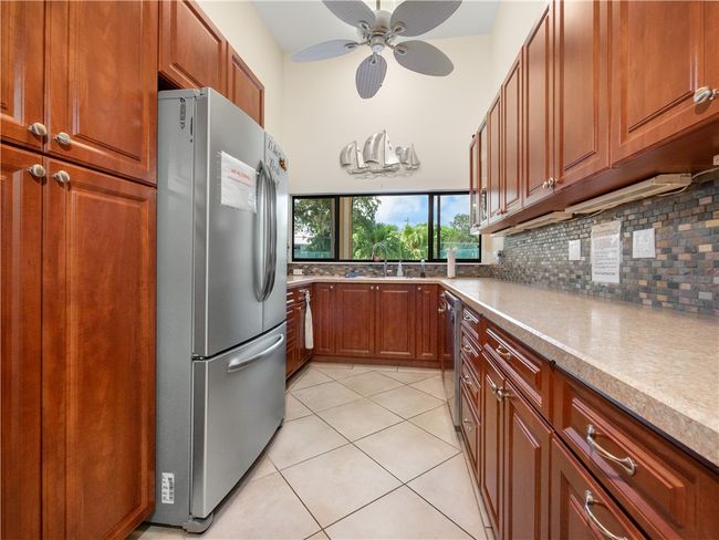 APT-2 - 5825 Marina Dr, House attached with 2 bedrooms, 2 bathrooms and null parking in Sebastian FL | Image 34