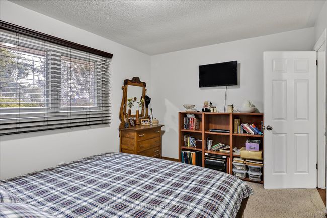 686 Corrigan Cres, House other with 4 bedrooms, 2 bathrooms and 4 parking in Peterborough ON | Image 20