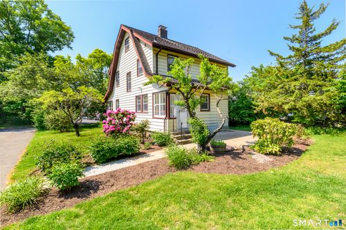 16 Vine Rd, Stamford, CT, 06905-2046 | Card Image