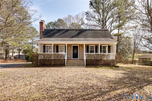 7250 Walnut Grove Dr, Mechanicsville, VA, 23111-3427 | Card Image