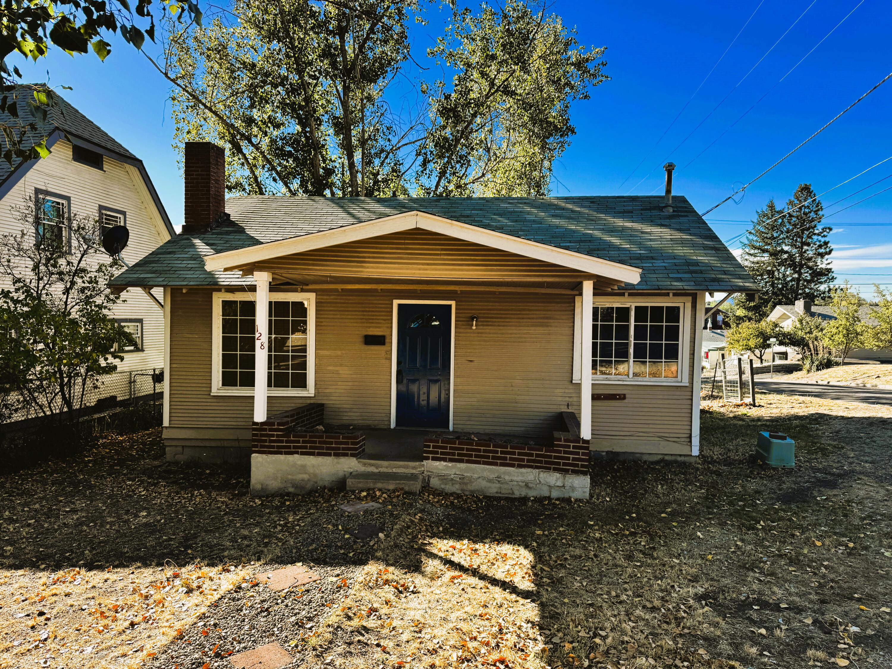 Hillside Ave, Klamath Falls, OR 97601