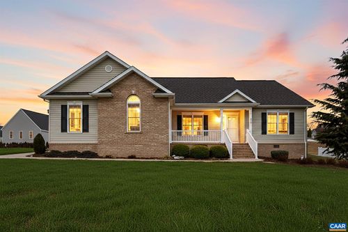 202 Bartley St, DAYTON, VA, 22821-9209 | Card Image