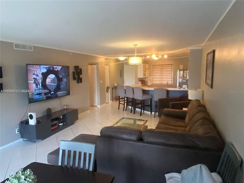 302-2205 S Cypress Bend Dr, Pompano Beach, FL, 33069-4455 | Card Image