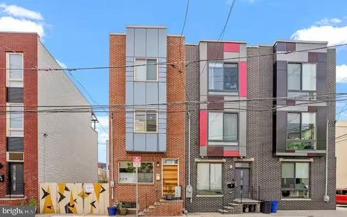 1904 E Cumberland St, PHILADELPHIA, PA, 19125-1302 | Card Image