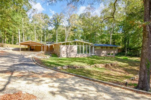 1500 Lake Cir, Alexander City, AL, 35010-1749 | Card Image