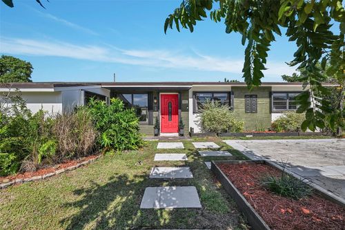 6881 Sw 2nd St, Pembroke Pines, FL, 33023-1105 | Card Image