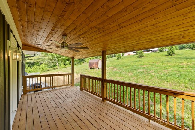 431 Pole Miller Ext, House other with 3 bedrooms, 2 bathrooms and null parking in Brevard NC | Image 19