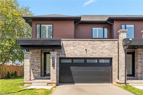 3384 Carter Common, Burlington, ON, L7M2B3 | Card Image
