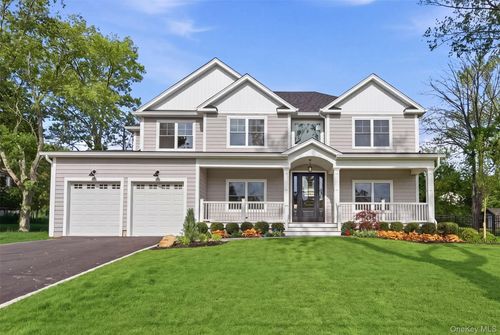 49 Valentine Ave, Huntington, NY, 11743-4958 | Card Image
