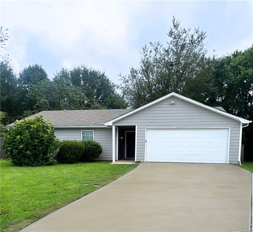 Oakhill Ct, Stone Mountain, GA 30088