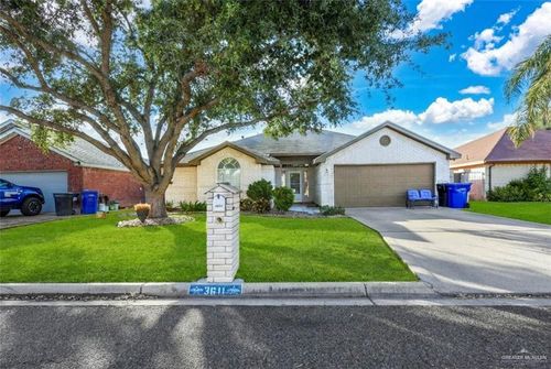 3611 N 32nd Lane, McAllen, TX, 78501 | Card Image