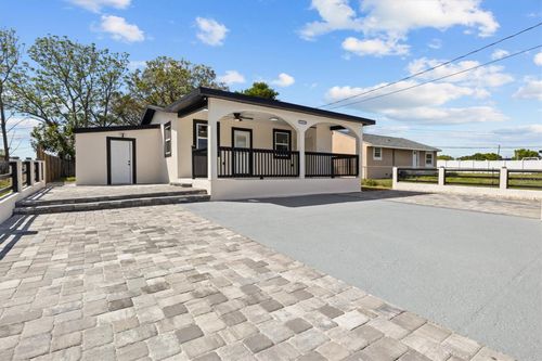 2000 N 19th St, Haines City, FL, 33844-9458 | Card Image
