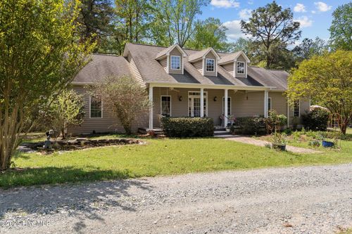334 Mac Dougall Dr, West End, NC, 27376-8375 | Card Image