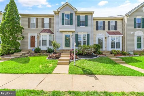 9008 Coriander Cir, MANASSAS, VA, 20110-5967 | Card Image