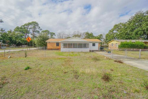 1001 Decatur Ave, Pensacola, FL, 32507-1725 | Card Image