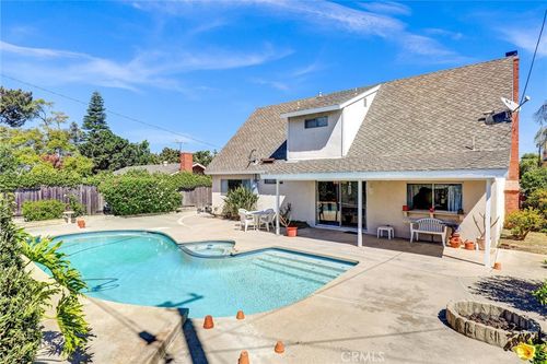 24172 Laulhere, Lake Forest, CA, 92630 | Card Image