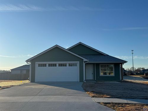 1925 Nw Vail Ct, Topeka, KS, 66608-2100 | Card Image