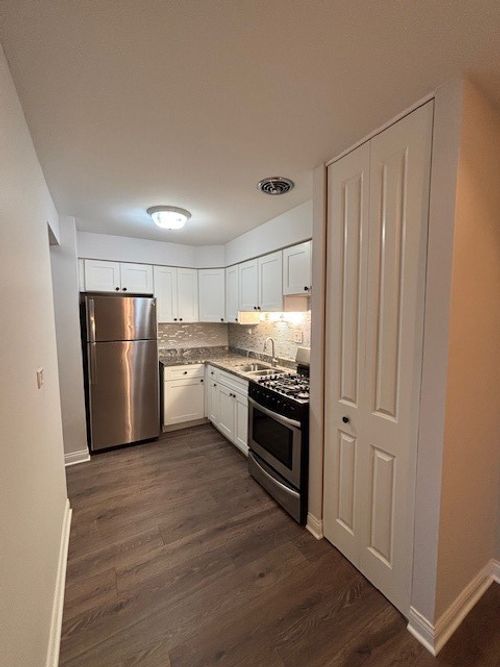 apt-214-5348 N Cumberland Ave, Chicago, IL, 60656-1409 | Card Image